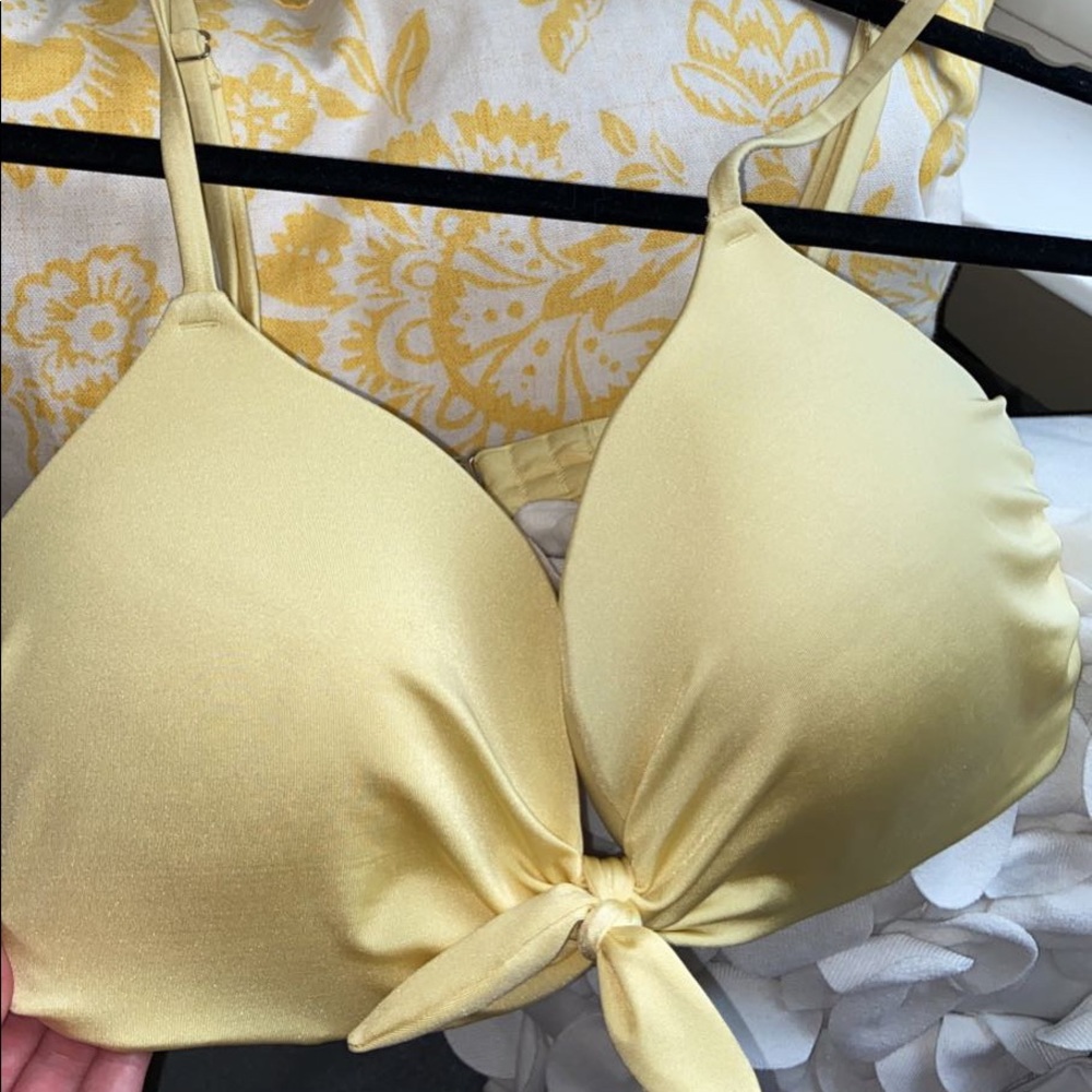 Yellow bikini set
